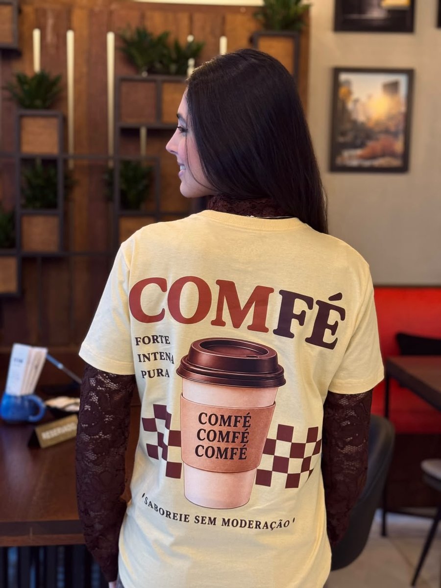 Camiseta COMFÉ — estampa das costas